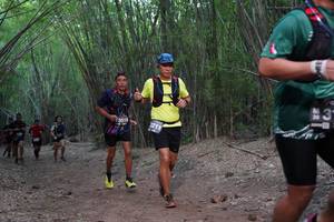 BIB: 3515, 1211
                            <button type="button" onclick="openModal(4103641)" class="btn btn-primary btn-sm float-right btn-popup" data-toggle="modal" data-target=".modal-high-quality">
                        <i class="fas fa-shopping-cart"></i> Add to Cart
                    </button>
                                            <button type="button" onclick="isThisMe(4103641, true)" class="btn btn-success btn-sm float-right btn-popup btn-isme hidden" data-toggle="tooltip" data-placement="bottom" title="นี่คือรูปของคุณใช่ไหม คลิกที่นี่เพื่อเอาเข้าอัลบั้ม">
                        <i class="fas fa-plus"></i> Add to album
                    </button>
                    <button type="button" onclick="isThisMe(4103641, false)" class="btn btn-warning btn-sm float-right btn-popup btn-isnotme hidden">
                        <i class="fas fa-ban"></i> Remove from album
                    </button>